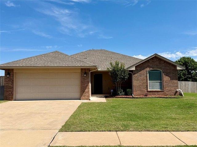 House for sale in Chickasha, Oklahoma