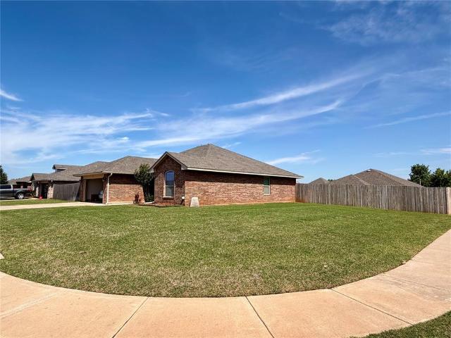 House for sale in Chickasha, Oklahoma