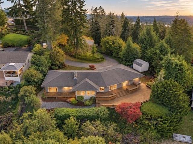 House for sale in Aberdeen, Grays Harbor County