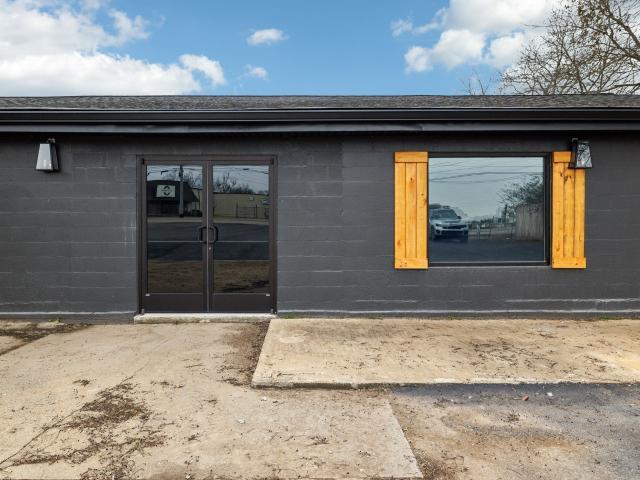 Commercial for sale in Tennessee