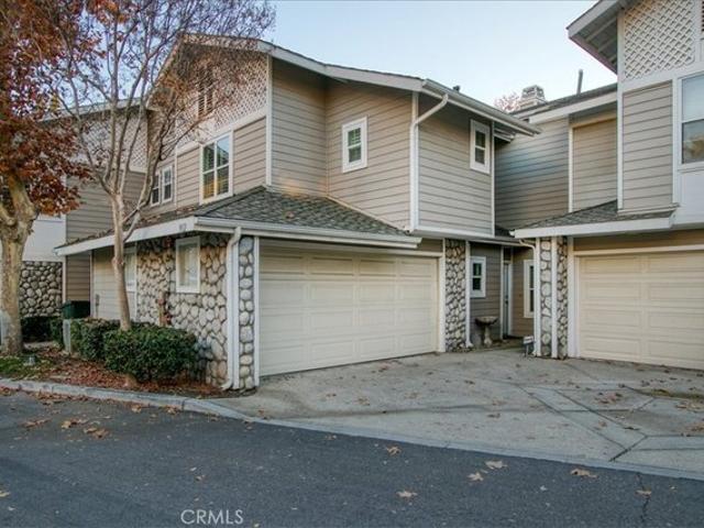 Condo for sale in Highland, California