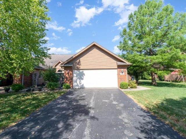 Townhouse for sale in Munster, Indiana