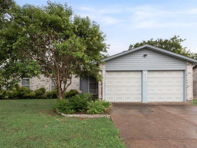 House for sale in Arlington, Texas
