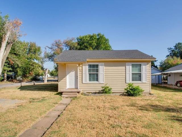 House for sale in Enid, Garfield County