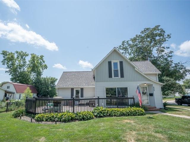 House for sale in Winterset, Iowa