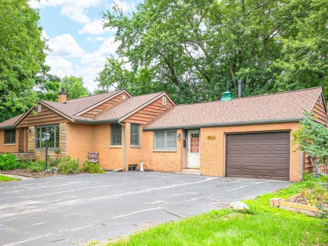 House for sale in Mclean, Illinois