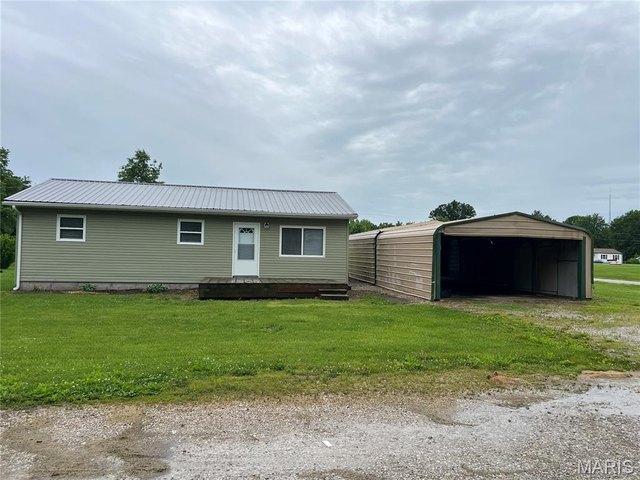 House for sale in Montgomery City, Missouri