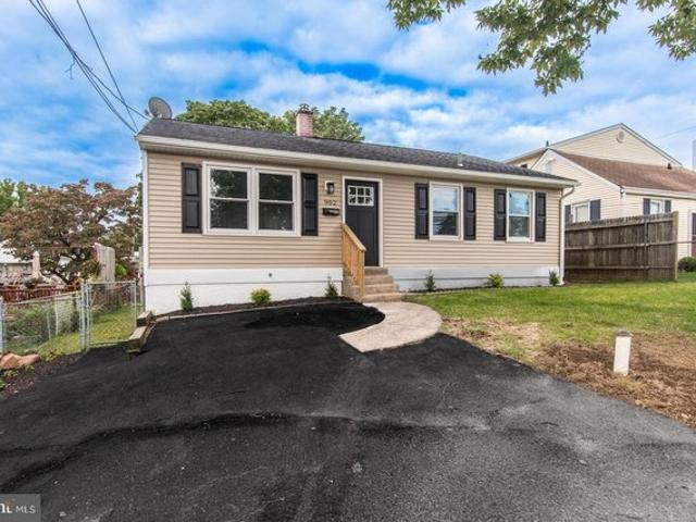 House for sale in Croydon, Bristol Township