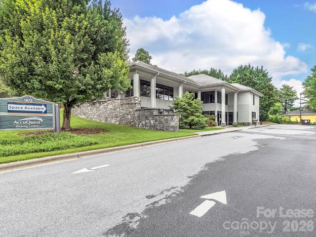 Property for rent in Hendersonville, North Carolina
