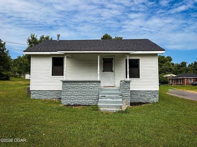 House for sale in Neosho, Missouri