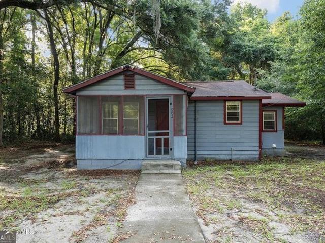 House for sale in Darien Heights, Darien