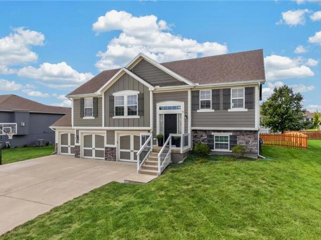 House for sale in Cedar Wood, Kearney