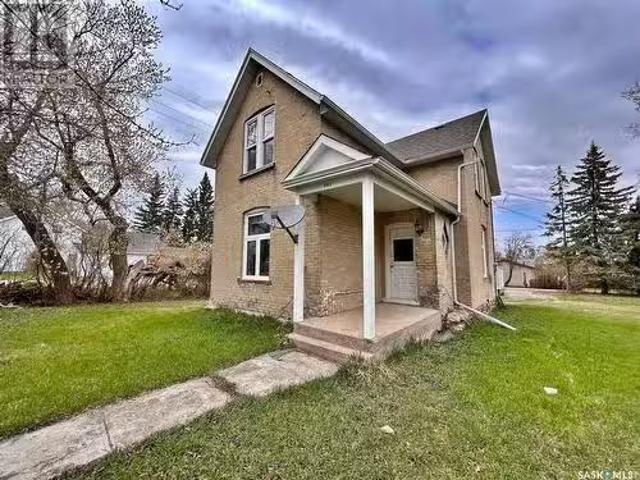 House for sale in Moosomin, Saskatchewan