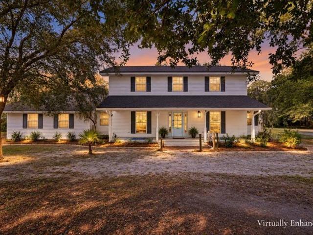 House for sale in Carrabelle, Florida