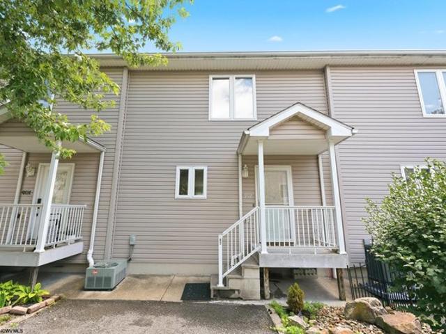 Townhouse for sale in Morgantown, West Virginia