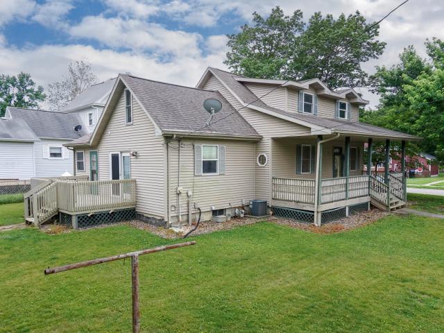 House for sale in Mclean, Illinois
