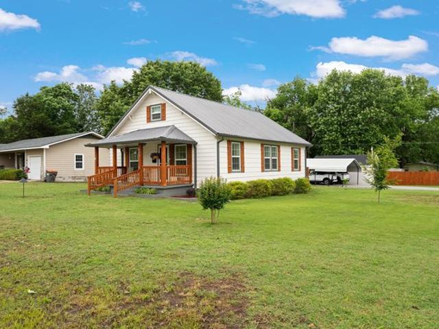 House for sale in Grove, Oklahoma
