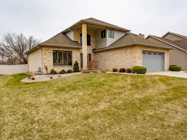 House for sale in Carol Stream, Illinois