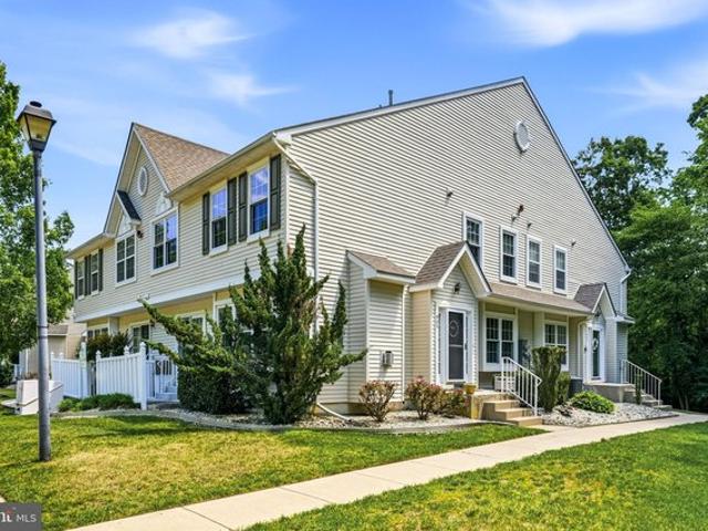 Townhouse for sale in Sicklerville, Winslow Township