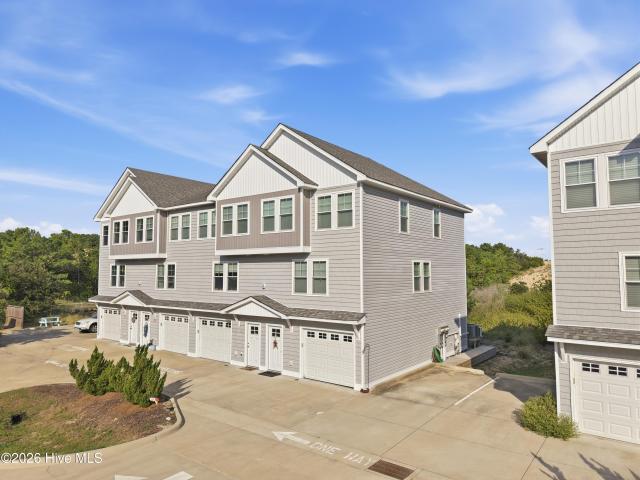 Townhouse for sale in Kill Devil Hills, North Carolina