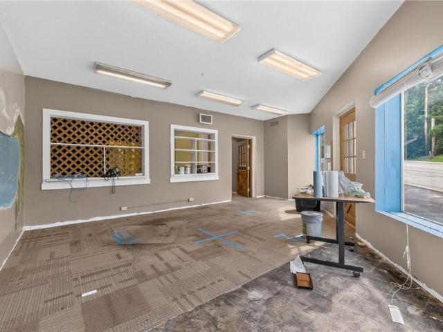 Commercial for sale in Liberty, Missouri