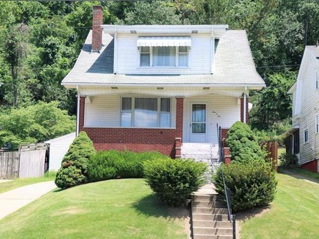House for sale in Wheeling, West Virginia