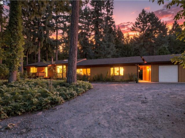 House for sale in Elmira, Lane County