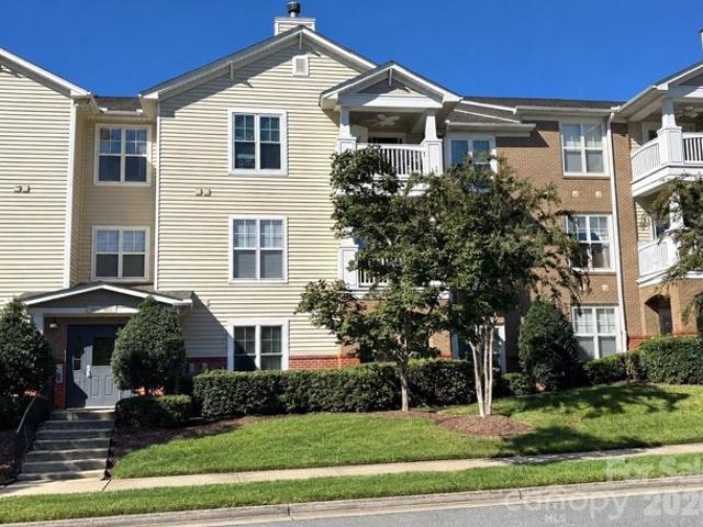 Condo for sale in Cornelius, Mecklenburg County