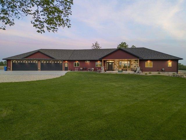 House for sale in Janesville, Iowa