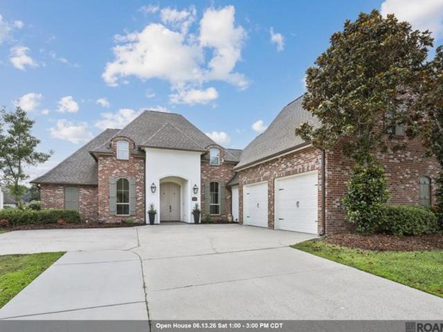 House for sale in Greenwell Springs, Louisiana