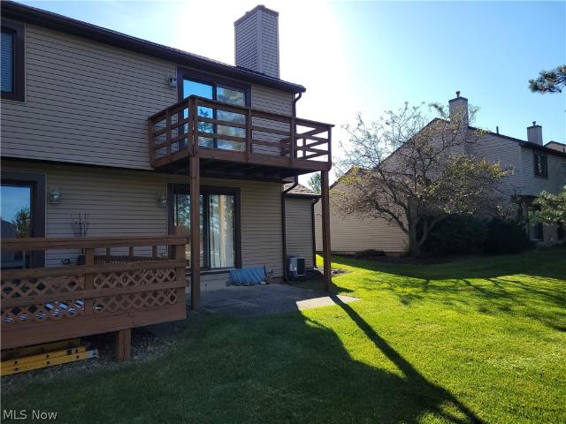 Condo for sale in Town Square Condominiums, Streetsboro