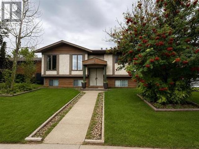 House for sale in High River, Alberta