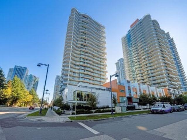 Apartment for sale in Surrey, British Columbia