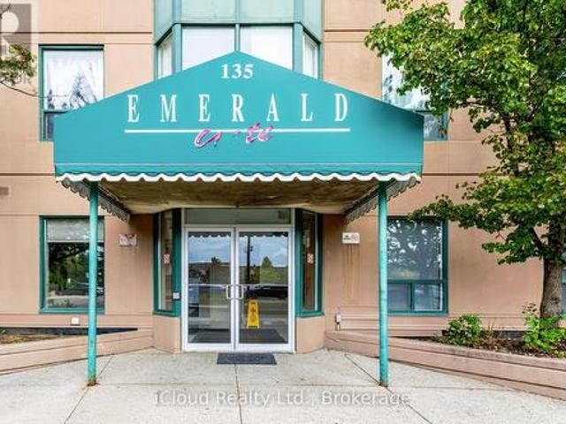 Condo for sale in Mississauga, Ontario