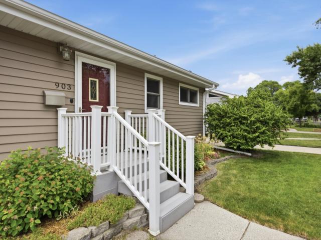 House for sale in Moorhead, Minnesota