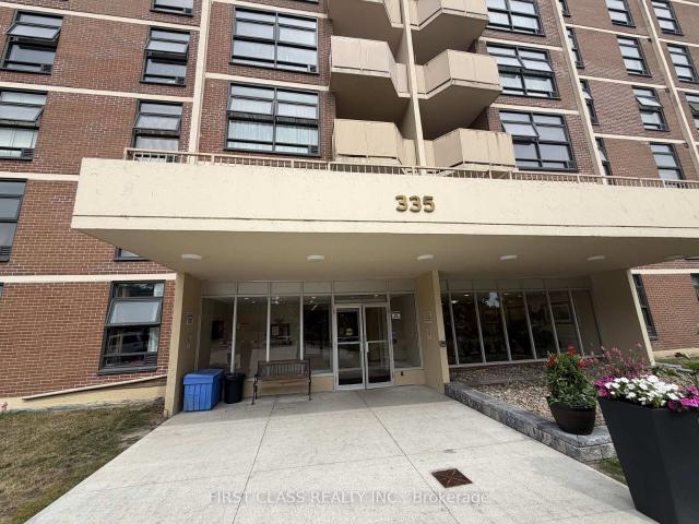 Condo for rent in Humber River—Black Creek, Toronto