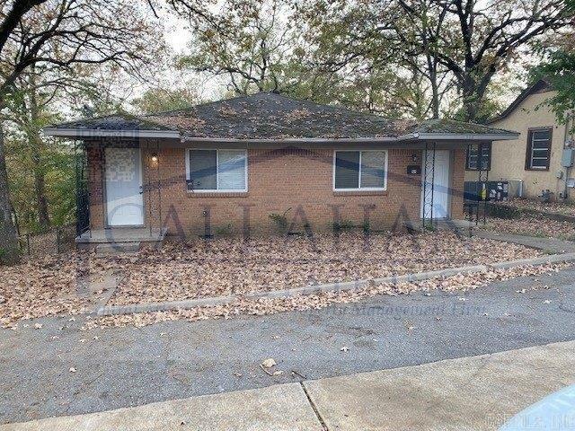 House for sale in Ark