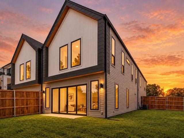 House for sale in Dallas, Dallas County