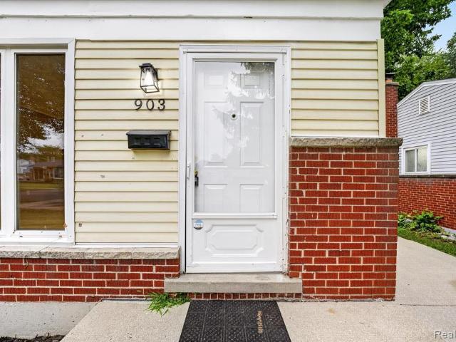 House for sale in Madison Heights, Michigan