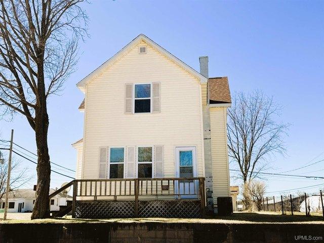 House for sale in Norway, Michigan