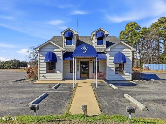 Commercial for sale in Mount Olive, North Carolina