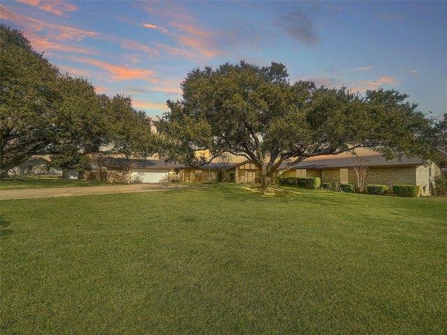 House for sale in Milam, Texas