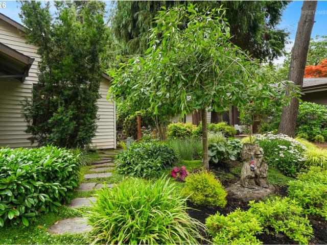 Townhouse for sale in Oregonia