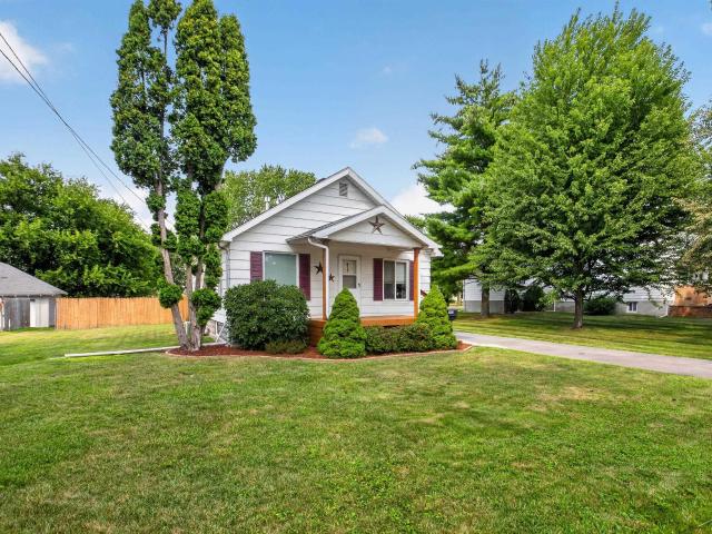 House for sale in Essexville, Michigan