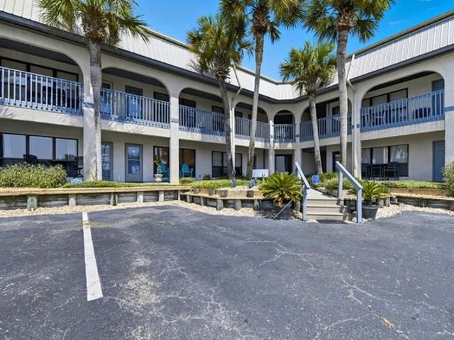 Condo for sale in Carrabelle, Florida