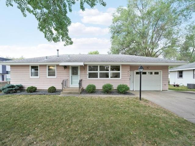 House for sale in Chaska, Minnesota