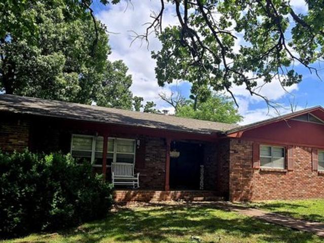 House for sale in Neosho, Missouri