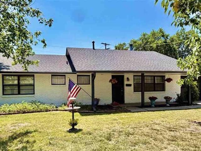 House for sale in Blackwell, Oklahoma