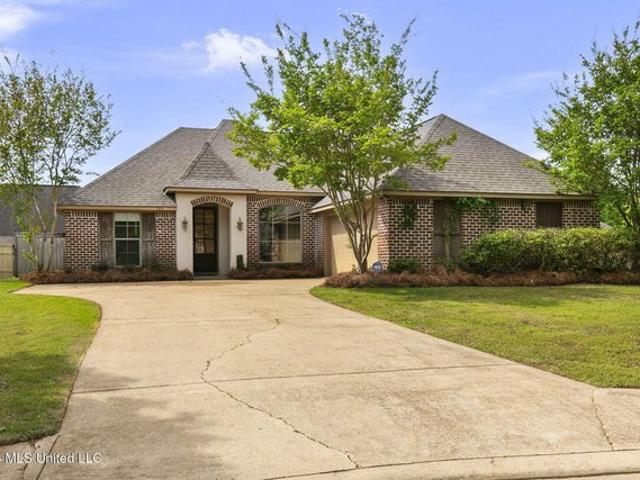 House for sale in Pearl, Mississippi
