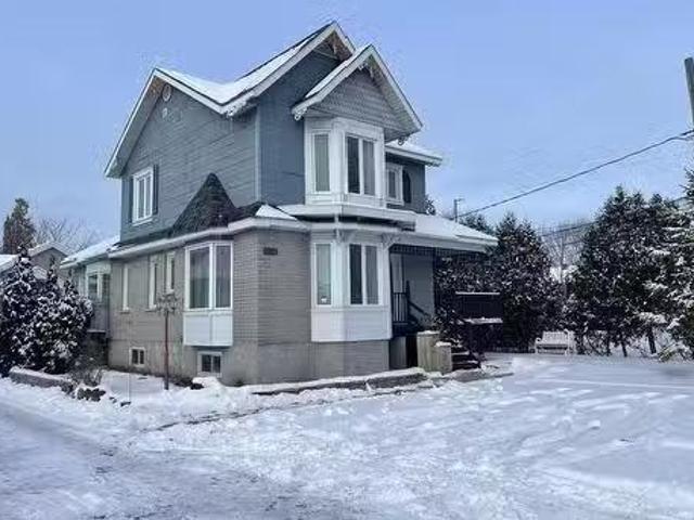 House for sale in Brossard, Quebec